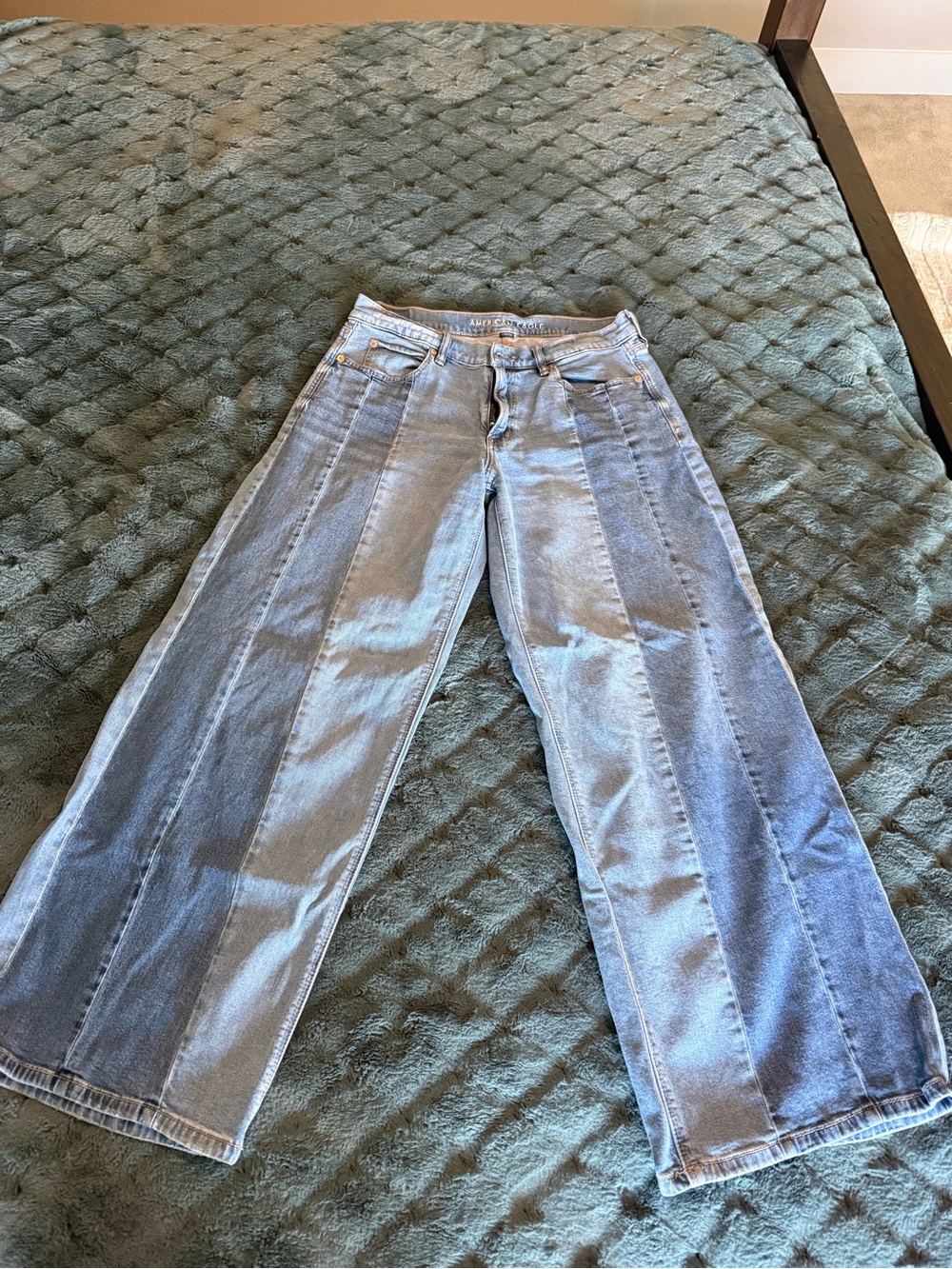 American Eagle Outfitters Two-Tone Wide Leg Jeans - Light & Medium Blue